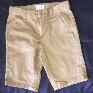 Khaki Bermuda shorts
